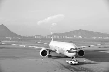 香港の航空会社キャセイパシフィック航空の客室乗務員（CA）が乗客をからかった問題に関する日本人の反応が、中国のネット上で話題になっている。写真はキャセイパシフィック航空。