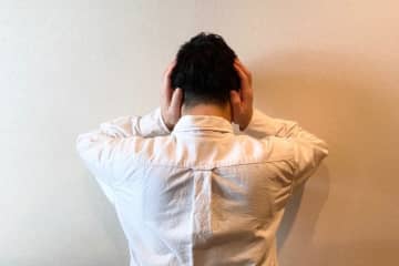下階の住人の騒音に怒った男性、対抗して全力ジャンプしたら足裏の筋肉断裂