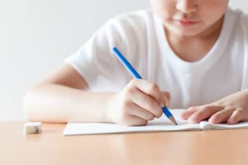 「質問は先生ではなくAIにしてください」 テクノロジーの進歩で教師が不要になる日は来る？
