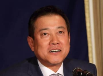 巨人トレード「第3弾」の可能性は？　元コーチが候補に挙げた「スーパーサブ的なベンチ要員」