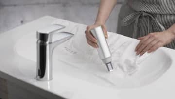 ワイシャツなど衣類の汚れを素早く落とせる　シャープの超音波ウォッシャー