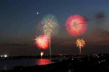 4年振りの開催！8/5（土）は「手賀沼花火大会2023」へ