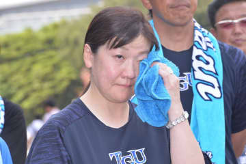 【高校野球】谷亮子さん「いい仲間に恵まれた」長男・佳亮在籍の東京学館浦安コールド負けも笑顔