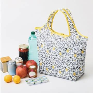 【ディズニー】ローソンで買えるプーさんの保冷バッグ。可愛いだけじゃない"驚きのポイント"って？