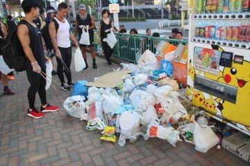 暑い夏はこう乗り切れ　マッチョは街をきれいに、メタバースはホラーに