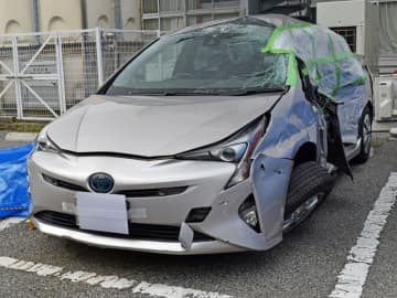 国道16号でダンプカーと車衝突　車同乗の高齢者2人死亡、1人重傷　車運転の80歳男性を容疑で逮捕　ゴルフへ向かう途中　千葉・白井