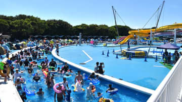 【速報】プールのスライダーで男児太もも骨折　稲毛海浜公園、流れる水量多く　千葉市美浜区