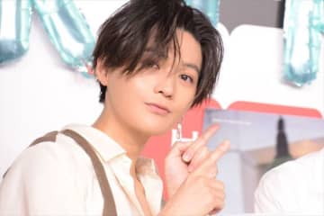 FANTASTICS八木勇征、中島颯太と異例の写真集合同イベント　色気漂う中島をアピール