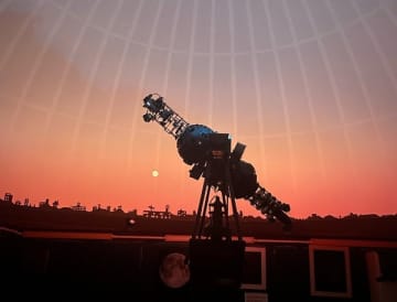 【柏市】直径6mの小さなプラネタリウム／柏市立図書館本館