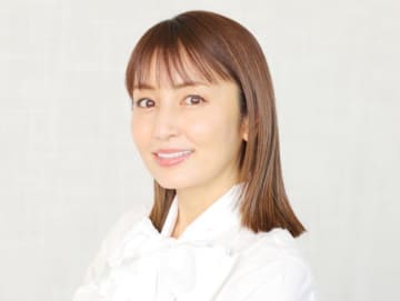 矢田亜希子、90年代ギャル変身ショットをネット絶賛「最強」「かわいすぎる」