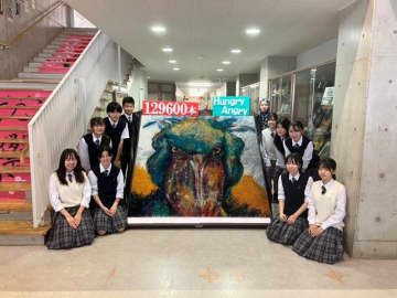 視線くぎ付け！繊細13万本つまようじアート　印西・印旛明誠高生徒が制作　2日、文化祭で一般公開