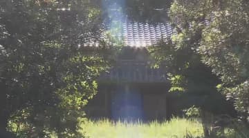 人気旅行サイトに偽情報　高級ホテルのはずが…雑草だらけの「空き家」　“このホテルは詐欺”被害者は複数か