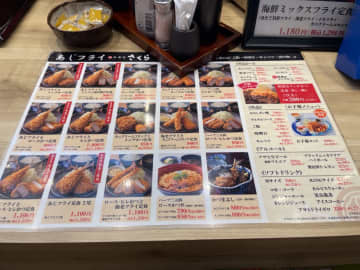 トンカツやかつ丼もあります！あじフライ神楽坂さくら ららぽーと柏の葉店