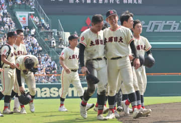 全国高校野球　土浦日大、決勝逃す　慶応に0-2