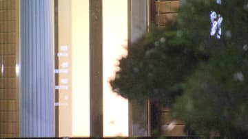 千葉の質店で腕時計強奪　3人組が逃走 従業員が重傷 