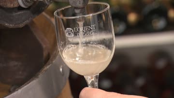         ワイナリーでしか味わえない「もろみワイン」 甲州市のワイナリーで試飲会 山梨県      