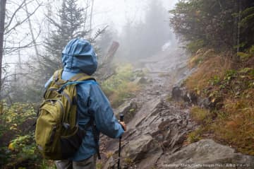 相次ぐ「軽装登山」、命に関わるリスクが潜んでいた　地上との“ギャップ”に要注意