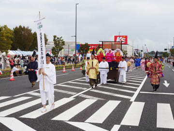 上総大路に歴史絵巻復活　4年ぶり開催のいちはら国府祭り　トークイベントでは勝間和代さん登場