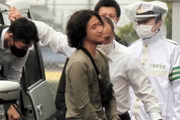 「送りつけ商法」詐欺容疑で男3人逮捕　健康食品送りつけ代金だまし取る　被害総額4千万円か　千葉県警