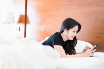 あなたのプチ贅沢は？「八重洲や日本橋の激安ホテルにお菓子や酒を持ち込んでTVやお風呂三昧」