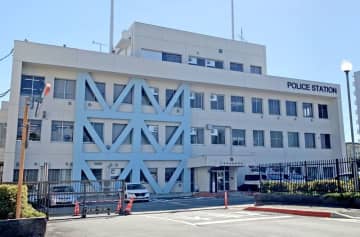 JR成田駅のエスカレーターで背後から　スカート内を盗撮疑い　専門学生の男逮捕　成田署