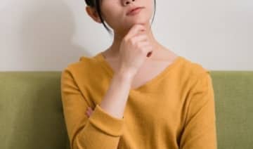 「結婚指輪どこの？」→ 教えたら「よくそんな指輪で結婚したね」と言ってきた友人と絶縁した女性