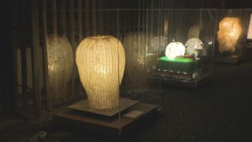         「美濃和紙あかりアート展」　全国各地から271点の作品が出品　岐阜・美濃市      