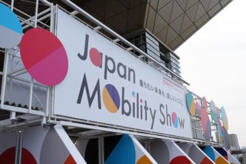 BEVスポーツカー大豊作　スポーツカー好きが歩く「モビリティショー2023」