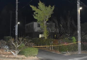 【速報】住宅に男女の2遺体　男性は物置、女性は室内で発見　70代か事件性含め捜査　佐倉署