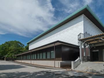 皇室の国宝も展示「皇居三の丸尚蔵館」開館　伊藤若冲《動植綵絵》など