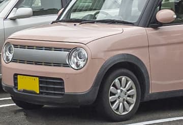 「同僚はBMW、プリウス、私はスズキの軽自動車」年収900万円でも極限まで節約している女性