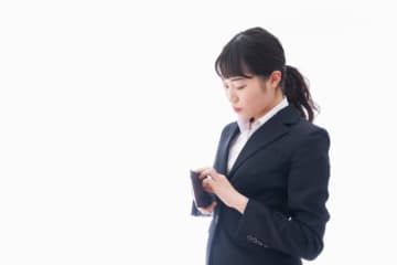 「財布に5円しか入ってない！」飲食代を払う気がない友人に絶句…　8万円負担させられ絶縁した女性の回想