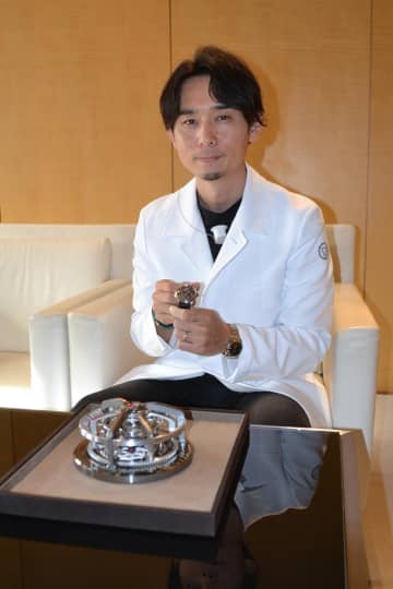 バンドマン転身、時計でビート刻む　極限の精度へ世界初構造　時計企画開発技術者、川内谷卓磨さん（45）　セイコーウオッチ幕張オフィス（千葉市美浜区）　【現代の名工】