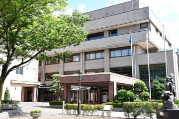 ウーロンハイなど10杯以上飲み車を運転　流山市、消防士を免職　飲食店、カラオケをはしご　信号待ちしながら眠り、発覚