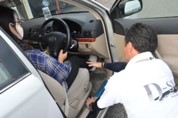 D-SUPで運転苦手を克服！　プロに学ぶドライビングテクで運転に自信が持てるまでをレポート（千葉市美浜区）