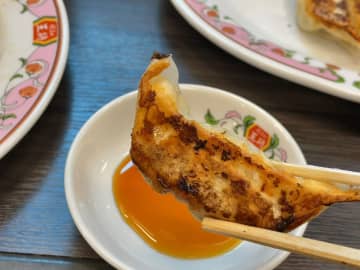 京都・四条大宮、全国730店舗の総本山「餃子の王将」1号店で楽しむ昼飲み