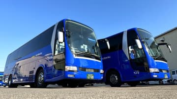 津田沼－大阪間に夜行バス　京都経由の新ルート開設　カーテンで囲める安心の独立3列シート採用