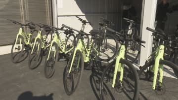         道後温泉の旅館街で「E-BIKE」レンタサイクルステーションがオープン【愛媛】      