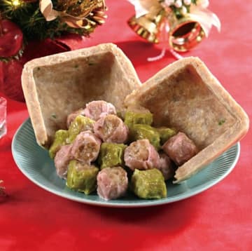 まるでケーキみたい！？崎陽軒「おうちでジャンボシウマイmini」がクリスマスバージョンになってて斬新...。