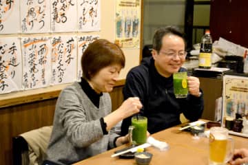 地野菜料理や酒に舌鼓　街歩きツアー試行「食の街」船橋PR