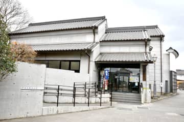返礼に忠敬記念館貸し切り　香取市ふるさと納税　100万円で、市長案内も