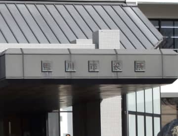 20代の市職員、酔って中学のスクールバスに誤乗車し寝込む　千葉・鴨川