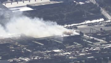 関東で火事相次ぐ　千葉のスクラップ置き場、埼玉では住宅2棟が全焼…焼け跡から1人の遺体発見