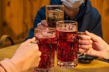 「あとで払いますね」→結局払わない　飲み代を踏み倒してばかりの後輩と絶縁