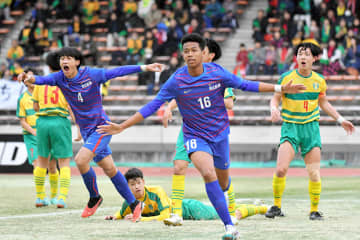 【速報】市船4発　星稜下し準々決勝へ　第102回サッカー全国高校選手権