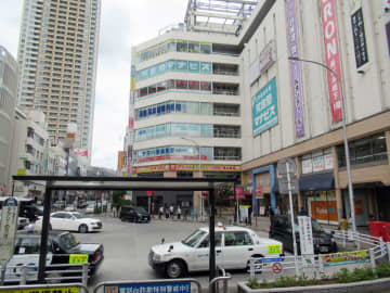 タワマン2棟、間に「にぎわい通路」…　本八幡駅北口再開発案を承認　市都計審、交通課題で付帯意見