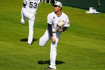 【ロッテ】「なんか凄い人ばっかりで…」注目のドラ２最速159キロ右腕、大谷龍輝がキャンプ初日に緊張した場面とは？