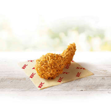 “ガーリック×ブラックペッパー”の黄金タッグが食欲そそる! 無性に食べたくなる新チキン「ガリペパチキン」、KFCが本日7日(水)発売