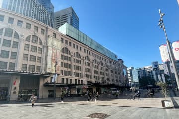 大阪の新シンボル・なんば広場、「コメディ」にあふれる３日間