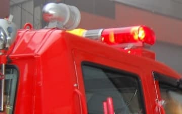 「電気ストーブを使っていたら布団に…」　野田で住宅火災　男女2人、煙を吸ってけが